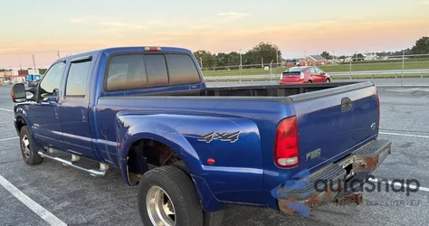 2003 Ford F350 Super Duty из США, поврежденный, VIN 1FTWW33P23EC02154